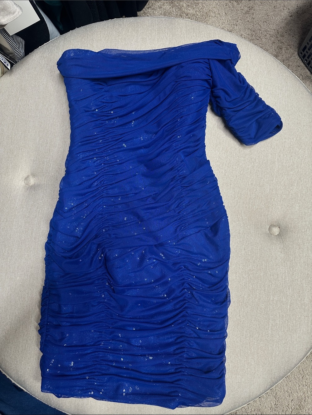 BCBG Bojana Off-Shoulder Ruched Cocktail Dress - Royal Blue size 4